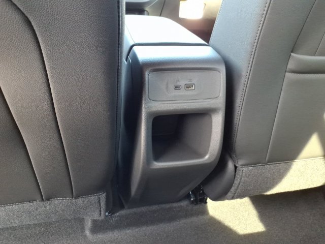New 2026 Buick Envista Sport Touring w/ Convenience I Package FWD image 16