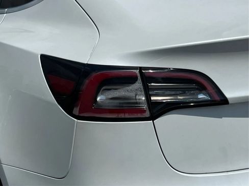 Used 2019 Tesla Model 3 Long Range AWD/4WD image 31