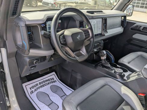Used 2024 Ford Bronco Black Diamond AWD/4WD image 12