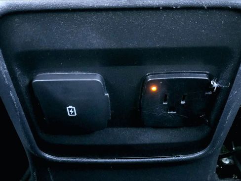 Certified 2022 Ford Bronco Wildtrak image 33