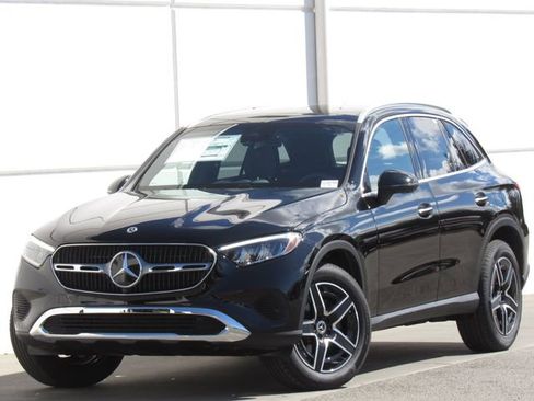 New 2026 Mercedes-Benz GLC 300 4MATIC image 1