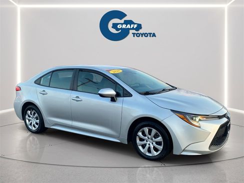 Used 2020 Toyota Corolla LE image 18