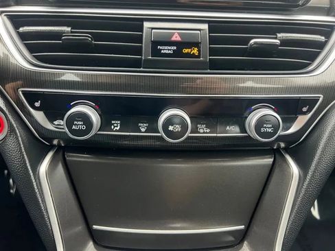 Used 2019 Honda Accord Sport image 38