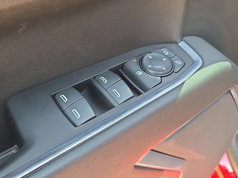 Used 2023 Chevrolet Silverado 1500 LT RWD image 21