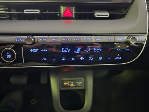 New 2025 Hyundai Ioniq 5 SEL image 15