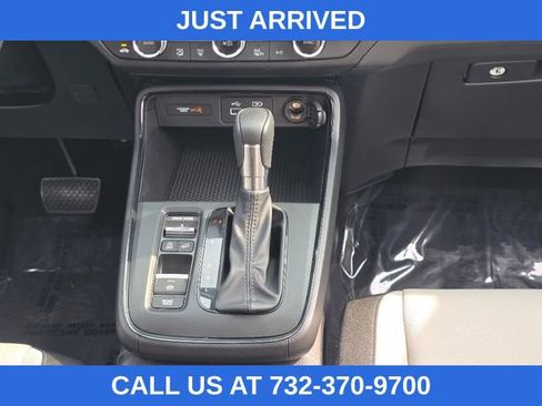 Used 2024 Honda CR-V EX image 15