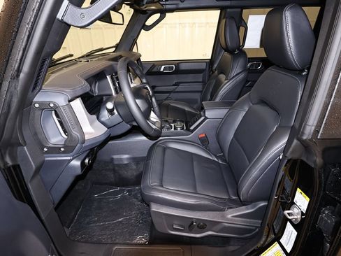 New 2026 Ford Bronco Outer Banks AWD/4WD image 11
