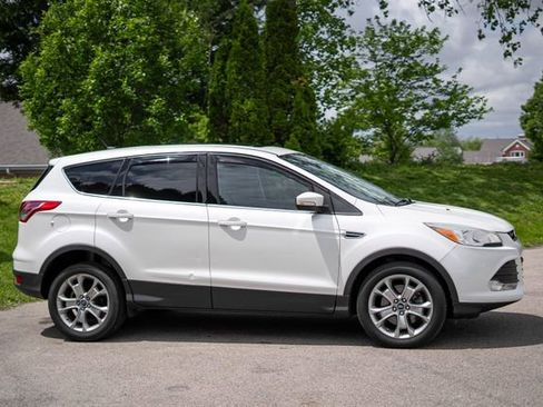 Used 2013 Ford Escape SEL FWD image 4