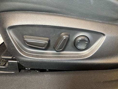 Used 2022 Toyota Camry SE image 22