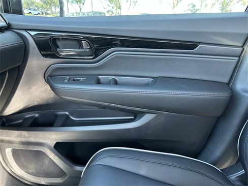 New 2026 Honda Odyssey Touring image 22