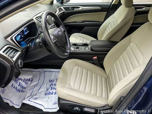 Certified 2018 Ford Fusion S FWD image 10