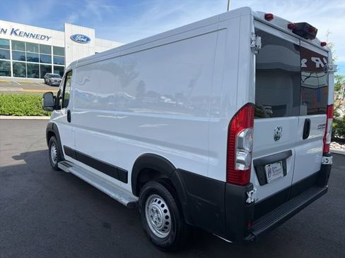 Used 2025 RAM ProMaster 2500 w/ U-Haul Equipment Group FWD image 4