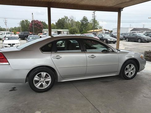 Used 2014 Chevrolet Impala Limited LS FWD image 6