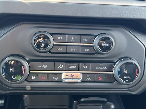 New 2026 Ford Bronco Outer Banks image 21