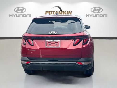 Certified 2024 Hyundai Tucson SE FWD image 6