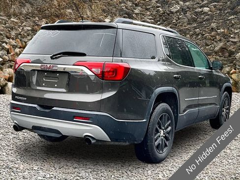 Used 2019 GMC Acadia SLT FWD image 2