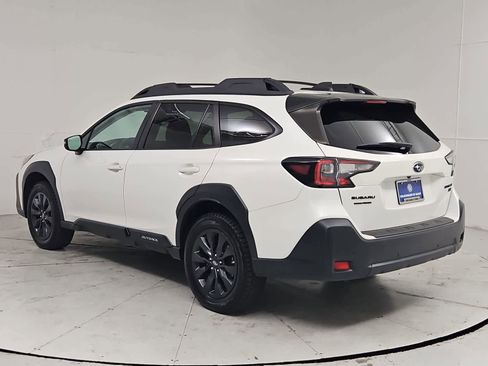 Used 2023 Subaru Outback Onyx Edition XT AWD/4WD image 4
