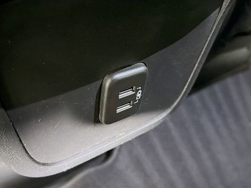 Used 2019 GMC Terrain SLE FWD image 28