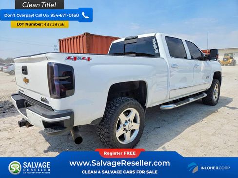 Used 2015 Chevrolet Silverado 2500 High Country w/ Duramax Plus Package AWD/4WD image 4