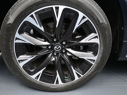 Used 2024 MAZDA CX-90 3.3 Turbo S w/ Premium Package image 9