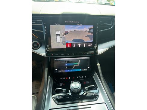 Used 2022 Jeep Grand Wagoneer Series I AWD/4WD image 15