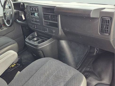 Used 2025 Chevrolet Express 2500 w/ Driver Convenience Package RWD image 16