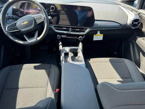 New 2026 Chevrolet Equinox EV LT w/ Comfort Package FWD image 7