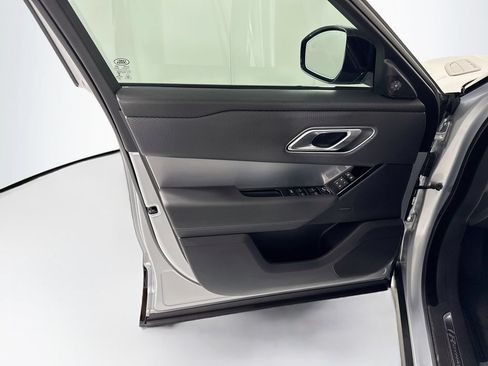 Used 2023 Land Rover Range Rover Velar R-Dynamic S AWD/4WD image 25