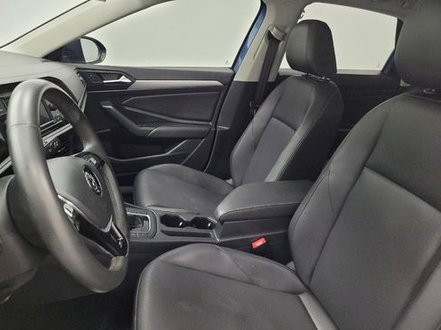 Used 2020 Volkswagen Jetta SE FWD image 17