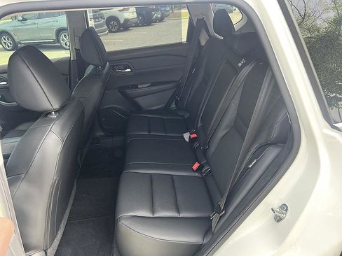 Certified 2023 Nissan Rogue SV w/ SV Premium B Package image 14