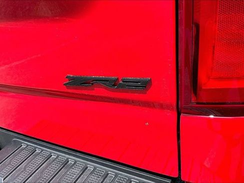 Used 2026 Chevrolet Silverado 1500 ZR2 AWD/4WD image 25