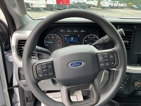 New 2025 Ford F350 XL w/ XL Chrome Package AWD/4WD image 15