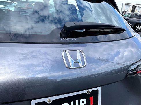 Used 2024 Honda HR-V LX image 31