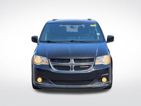 Used 2017 Dodge Grand Caravan SXT FWD image 11