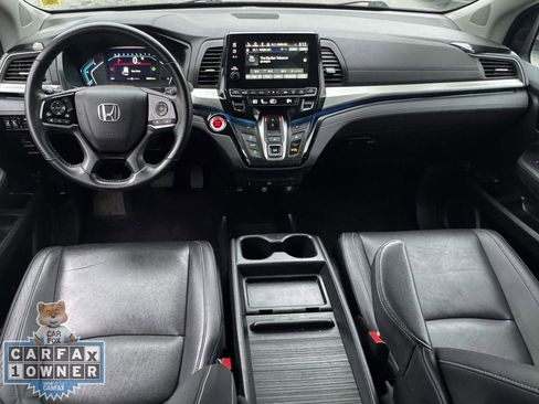 Used 2023 Honda Odyssey Touring image 10