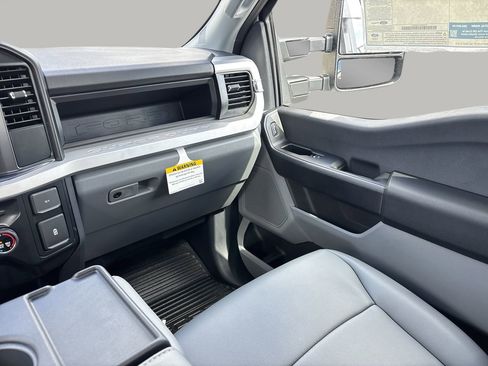 New 2026 Ford F350 XL w/ XL Chrome Package image 15