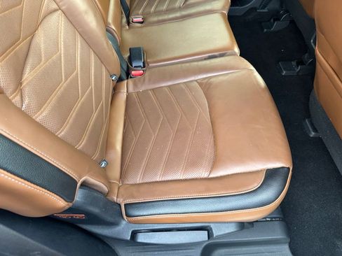 Used 2023 Nissan Pathfinder Platinum w/ Cargo Package image 19