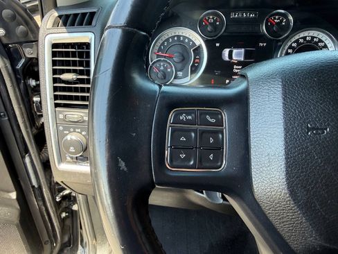 Used 2019 RAM 1500 Big Horn AWD/4WD image 15