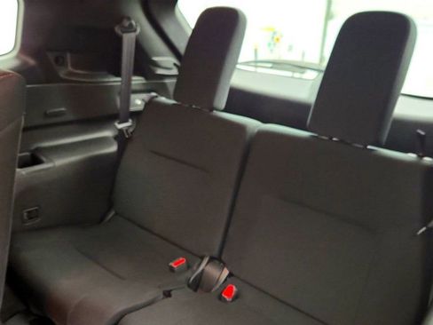 Used 2022 Mitsubishi Outlander ES image 21