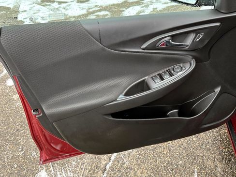 Used 2019 Chevrolet Malibu LT w/ Driver Confidence Package image 14