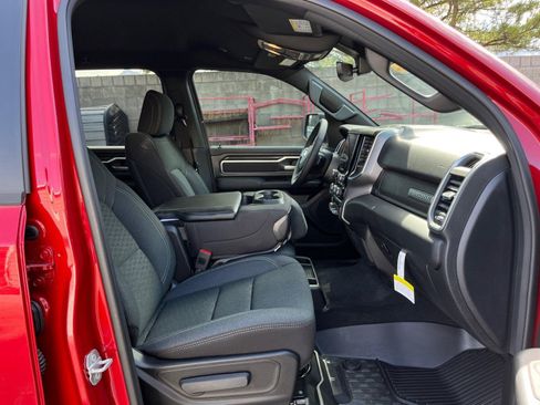 New 2026 RAM 1500 Big Horn AWD/4WD image 29