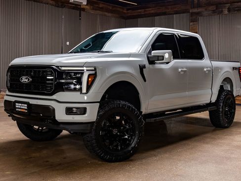 Used 2026 Ford F150 Lariat AWD/4WD image 5