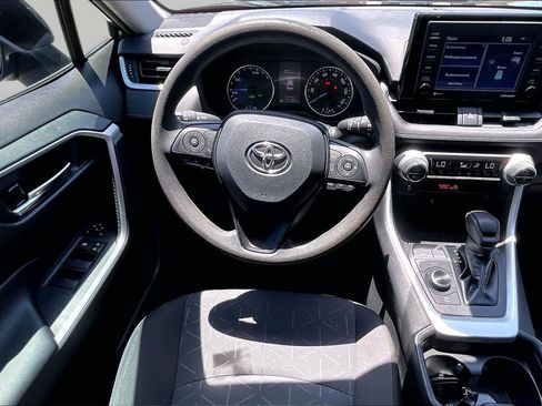 Used 2021 Toyota RAV4 XLE w/ Convenience Package AWD/4WD image 6