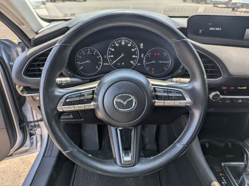 Used 2020 MAZDA MAZDA3 AWD Sedan w/ Preferred Package image 14