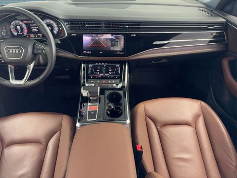 Used 2024 Audi Q8 Premium w/ Black Optic Package image 17