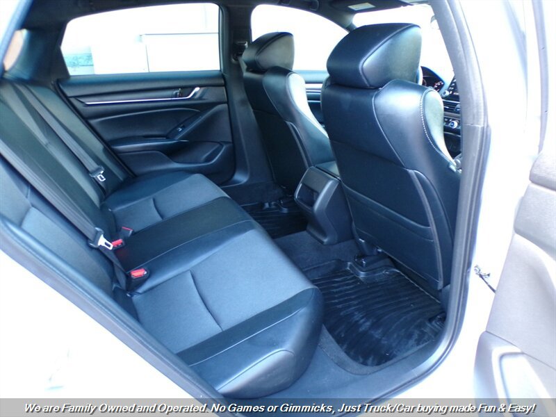 Used 2018 Honda Accord Sport image 23