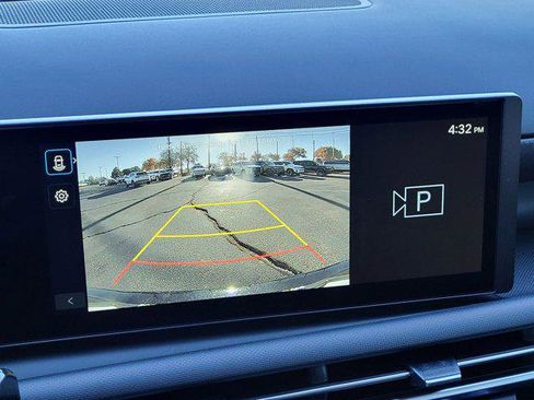 New 2026 Hyundai Tucson SE image 21