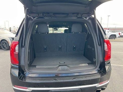Certified 2025 GMC Yukon Denali image 15
