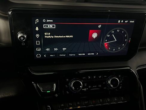 Used 2023 GMC Sierra 1500 AT4X image 15