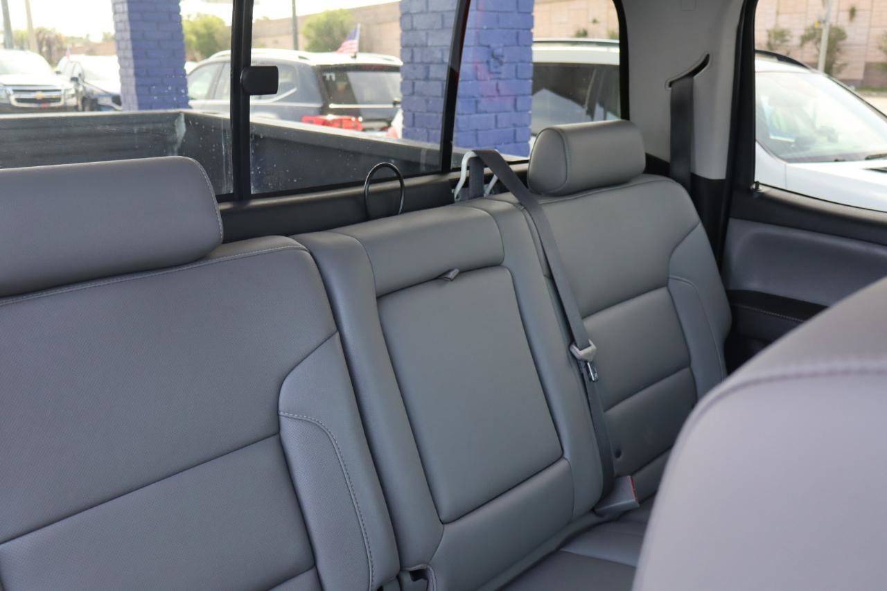 Used 2017 GMC Sierra 1500 SLT w/ SLT Premium Package AWD/4WD image 16